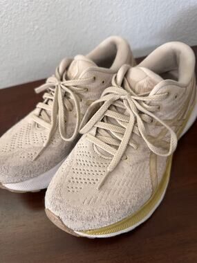 ASICS GEL-KAYANO 29 Women's 7.5 Beige Gold Running Shoes FF BLAST+